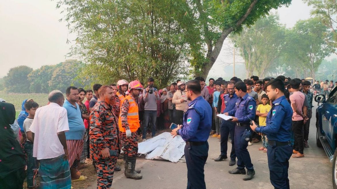 মেহেরপুরের চকশ্যামনগরে সড়ক দুর্ঘটনায় আনসার সদস্যসহ দুই মোটরসাইকেল আরোহী নিহত