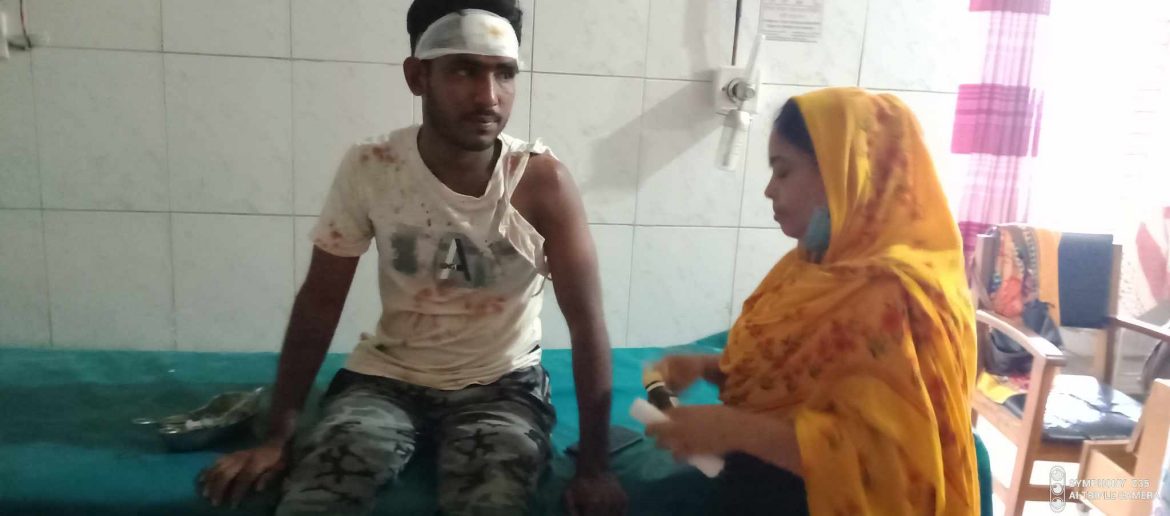 গাংনীতে টাকা চাওয়াকে কেন্দ্র করে সৃষ্ঠ সংঘর্ষে ২ জন আহত