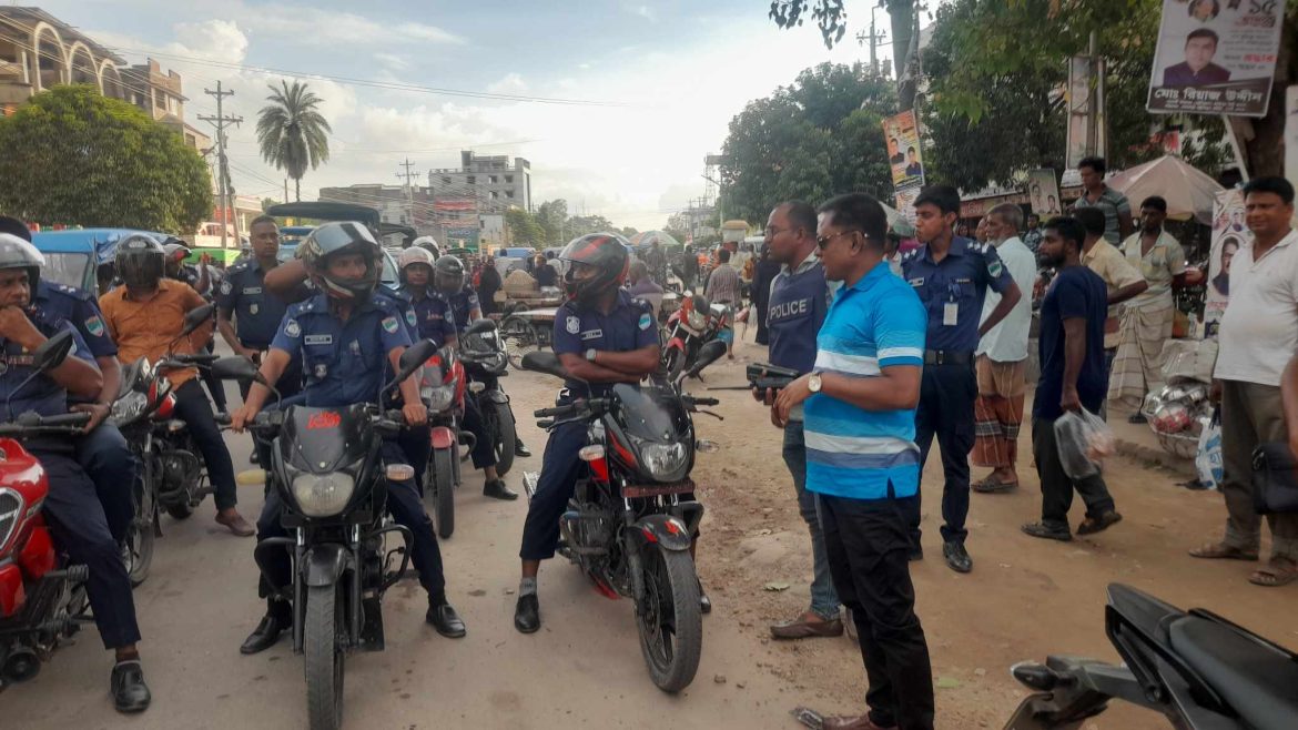 গাংনীতে পুলিশের মহড়া অনুষ্ঠিত