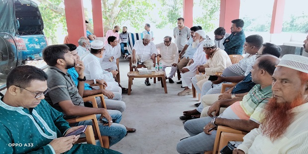 আলমডাঙ্গায় নেতাকর্মীদের সাথে এমপি ছেলুন জোয়ার্দ্দার মতবিনিময়