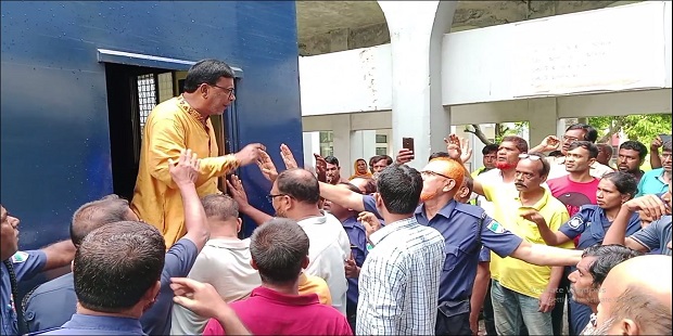 মেহেরপুরে নাশকতা মামলায় কারাগারে বিএনপির ৬ নেতা-কর্মী