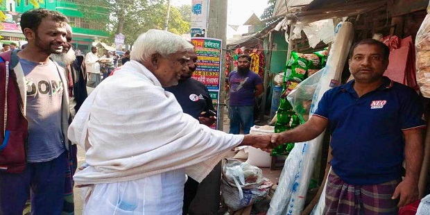 আলমডাঙ্গার বিভিন্ন এলাকায় ছেলুন জোয়ার্দ্দারের গণসংযোগ