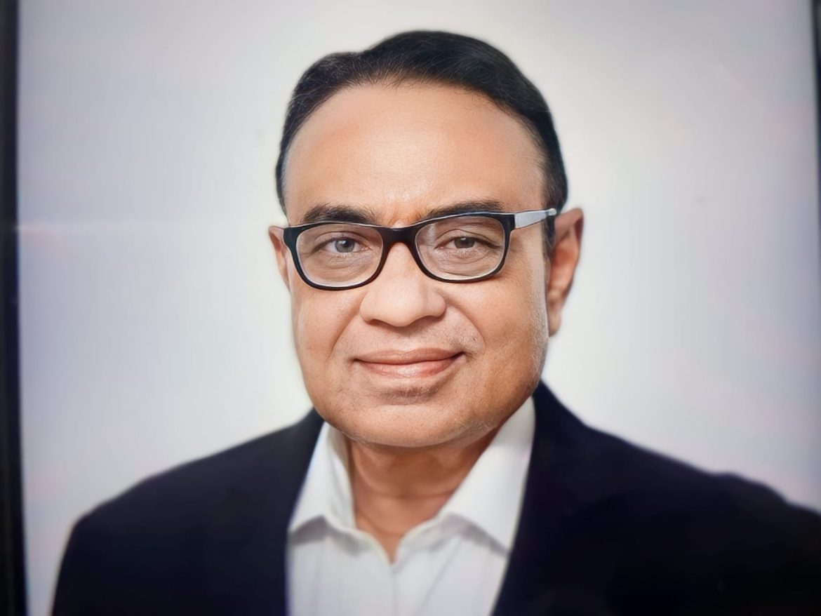 মেহেরপুরে স্বতন্ত্র প্রার্থী মান্নানের বিরুদ্ধে মামলার নির্দেশ ইসির