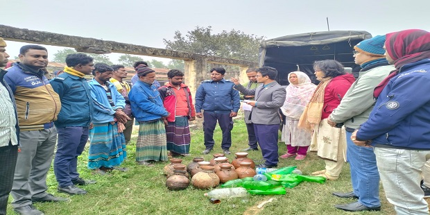 চুয়াডাঙ্গা জেলা মাদকদ্রব্য নিয়ন্ত্রণ অধিদপ্তরের অভিযানে মাদকসহ আটক-৪ 