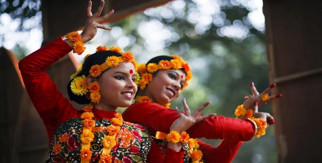 আজ একই দিনে বসন্ত, ভালবাসা, সুন্দরবন দিবস ও সরস্বতী পূজা