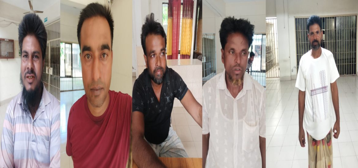 দামুড়হুদায় এক রাতে দুইটা গরু চুরি: থানায় মামলা, গ্রেফতার ৫