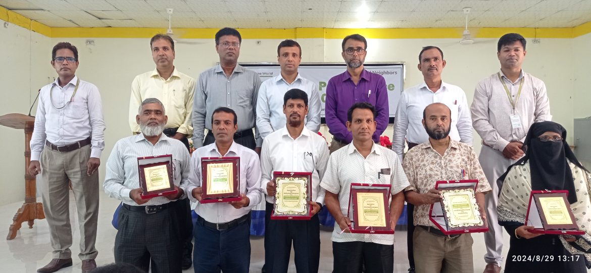 মুজিবনগরে মানসম্মত শিক্ষা বিষয়ে শিক্ষকদের সাথে মতবিনিময় সভা