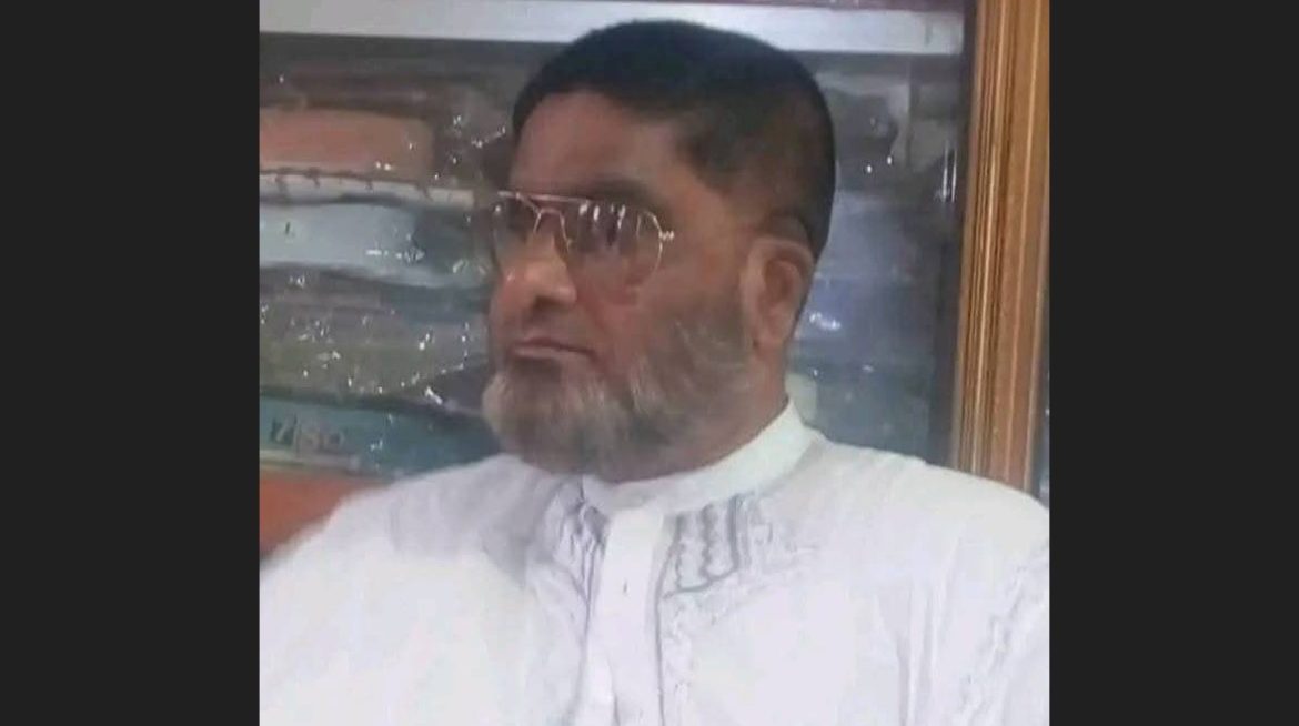 কোটচাঁদপুরে এক কাপড় ব্যবসায়ীর আত্মহত্যা