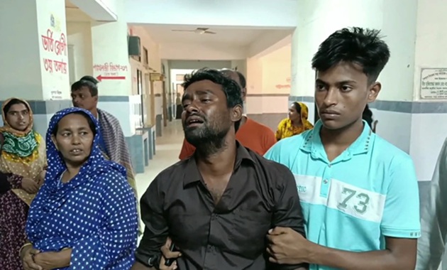 ঝিনাইদহে পুত্রবধূকে কুপিয়ে হত্যার অভিযোগ, শ্বশুর আটক