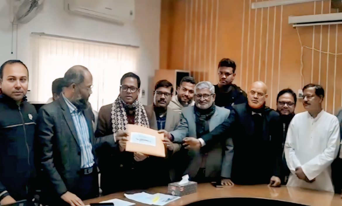 চুয়াডাঙ্গা-১ আসনে বিএনপি প্রার্থীর মনোনয়ন ফরম উত্তোলন