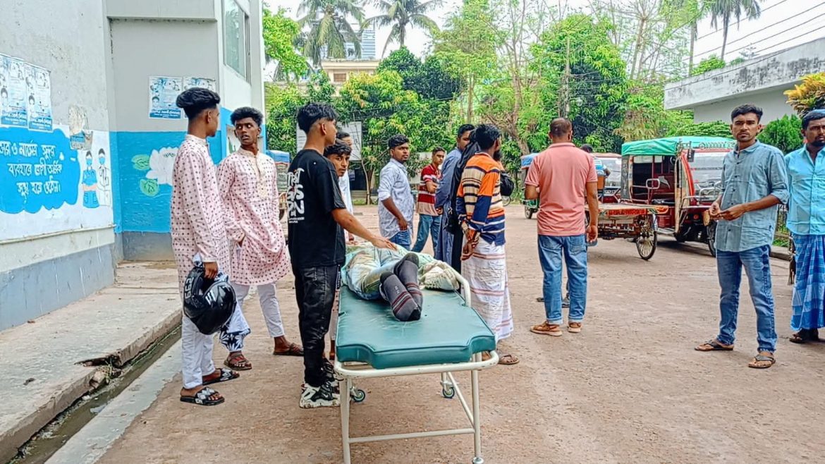 চুয়াডাঙ্গায় মোটরসাইকেল নিয়ন্ত্রণ হারিয়ে যুবক নিহত 