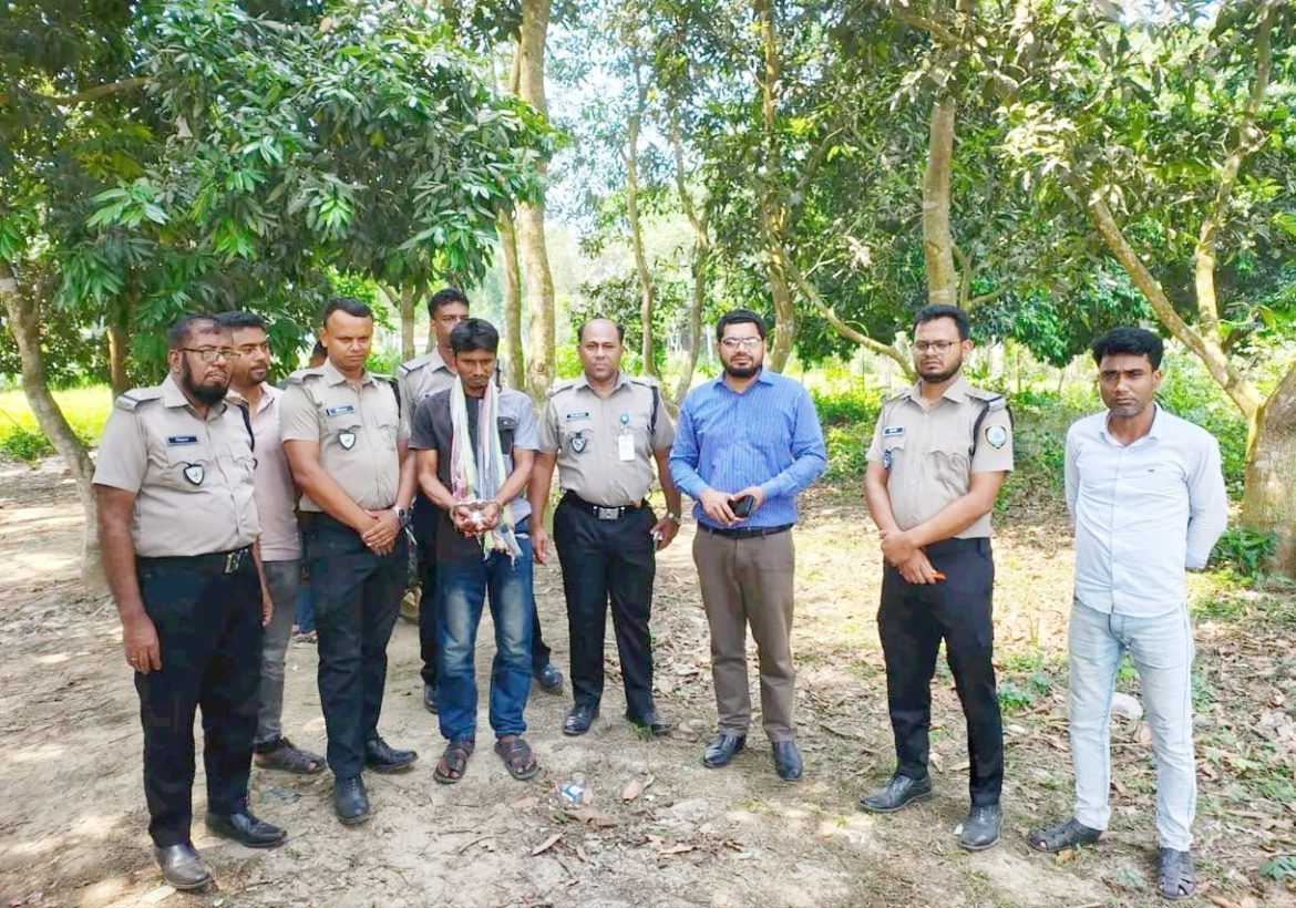 দর্শনায় গাঁজা বিক্রেতার ভ্রাম্যমাণ আদালতে ১ বছরের কারাদণ্ড