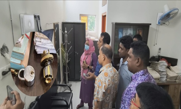 গাংনীর সাব রেজিস্ট্রার ও উপজেলা ভূমি অফিসে চুরি