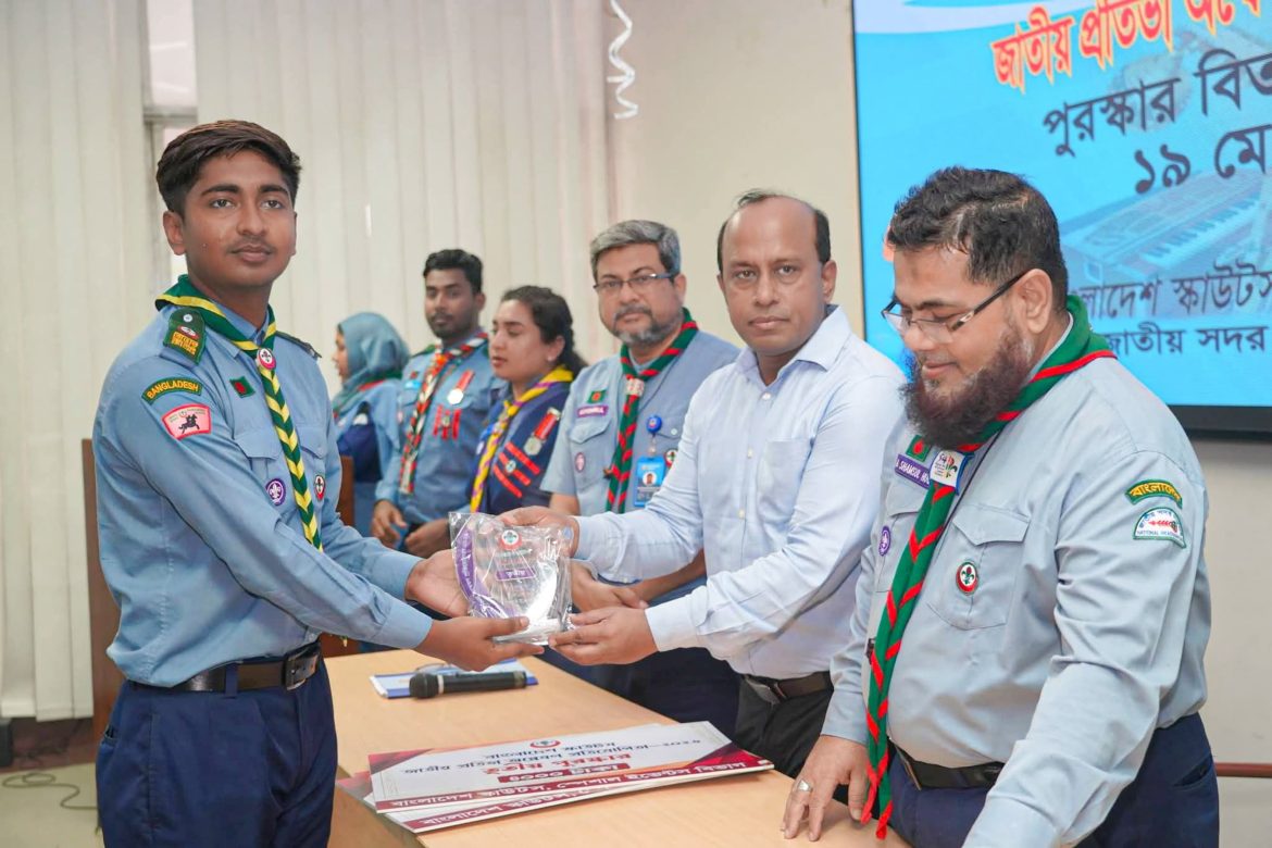 প্রতিভা অন্বেষণে জাতীয় পর্যায়ে তৃতীয় মেহেরপুরের সাব্বির