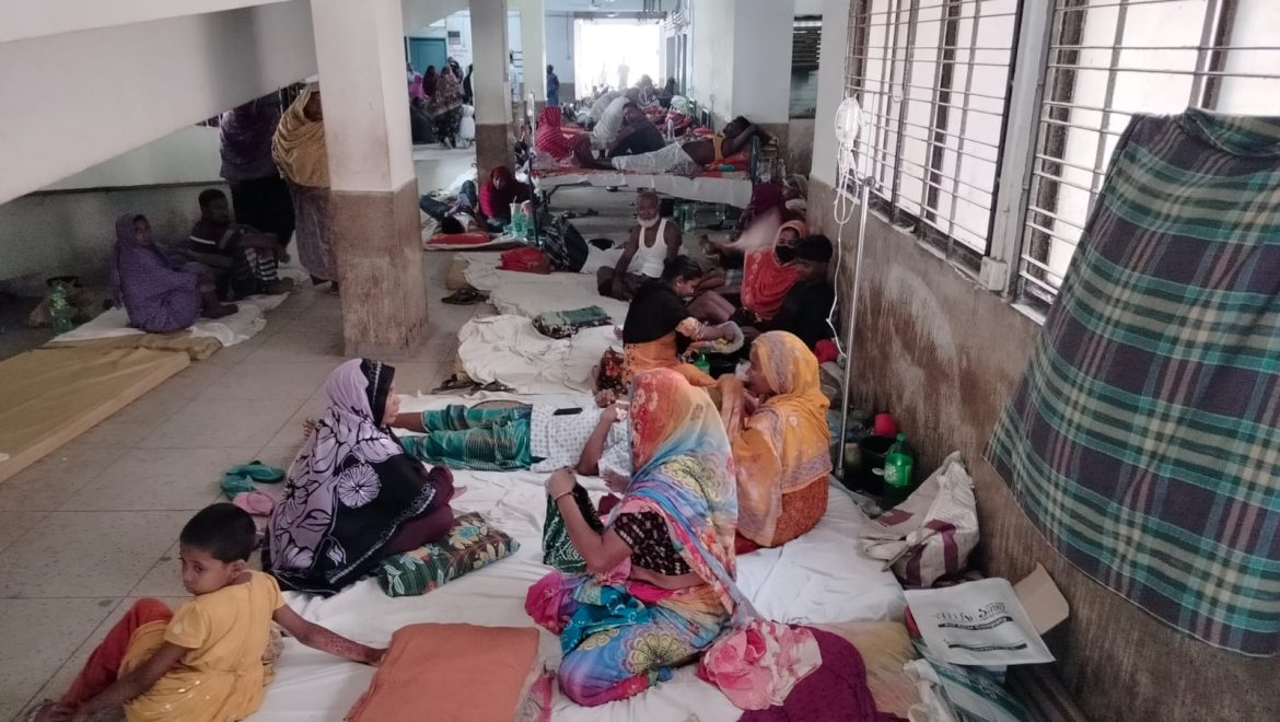 দিনে ভর্তি গড়ে চার’শ, অধিকাংশের জ্বর-শ্বাসকষ্ট