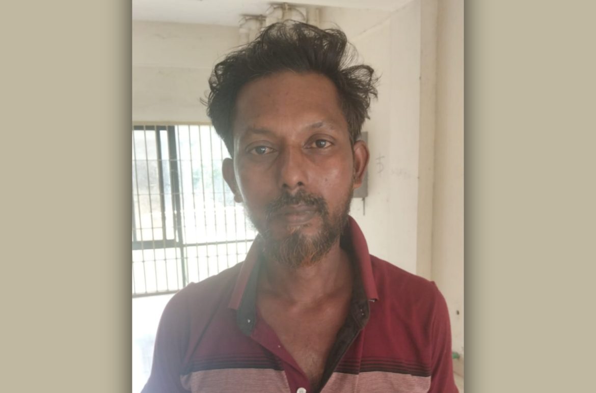 দামুড়হুদায় ৭ পিস ইয়াবাসহ মাদক কারবারি গ্রেফতার