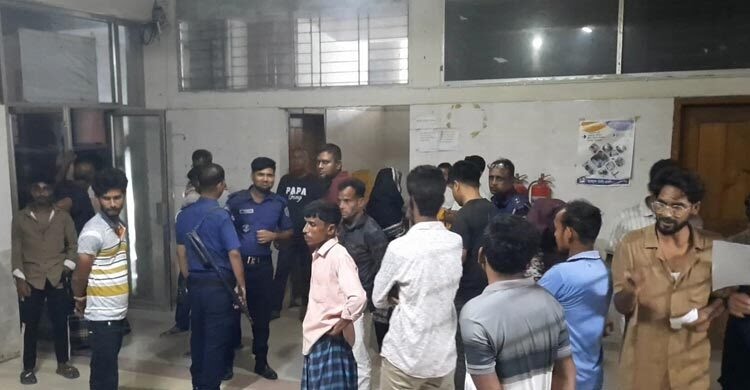 ঝিনাইদহে ৭ বছরের শিশুকে ধর্ষণের চেষ্টা; গণপিটুনিতে ধর্ষকের মৃত্যু